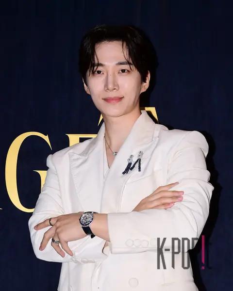 Lee Junho — Launch