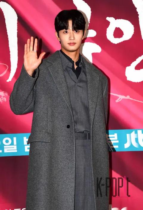 Kim Jae-won — Lady Ok Production Briefing