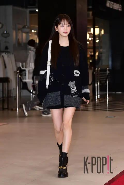 Cho Yi-hyun — Launch