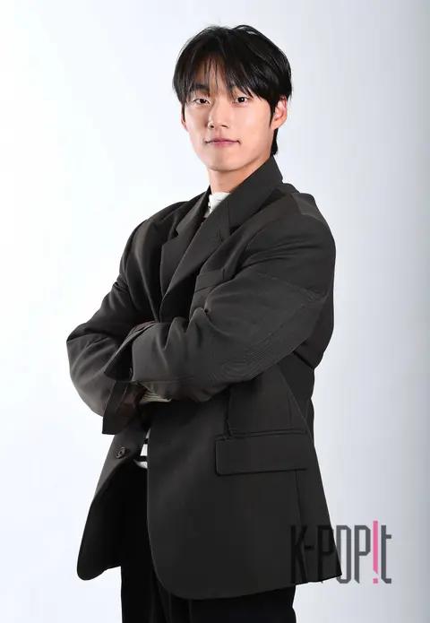 Yoon Jae-chan — Interview
