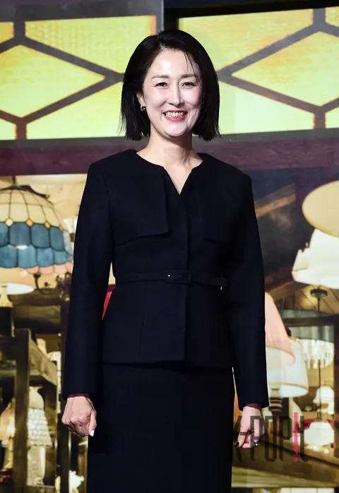 Kim Sun-hwa — The Light Shop Production Briefing