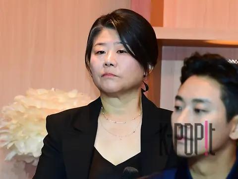 Lee Jung-eun — The Light Shop Production Briefing