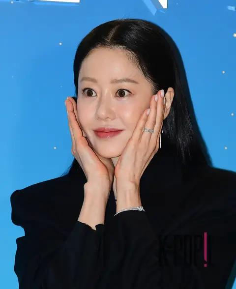 Ko Hyun-jung — Launch