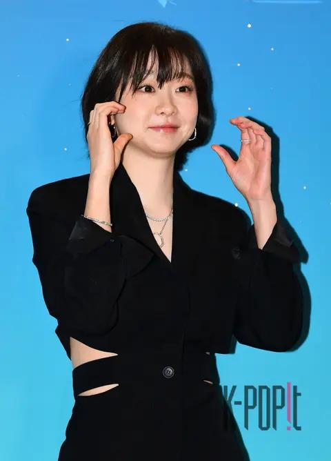 Kim Da-mi — Launch