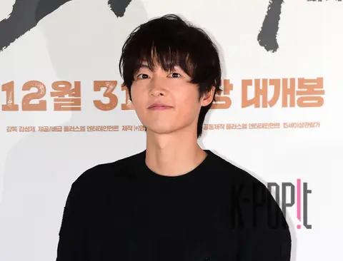 Song Joong-ki — Bogotá Press Screening