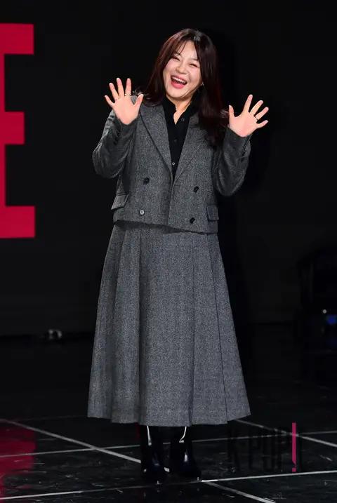 Lee Young-hyun — Showcase