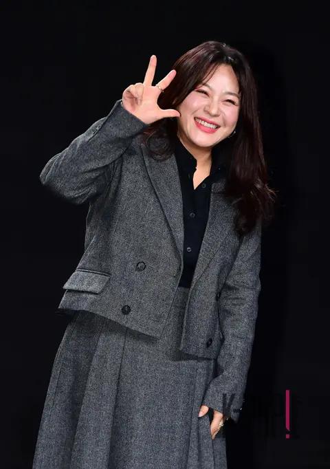Lee Young-hyun — Showcase