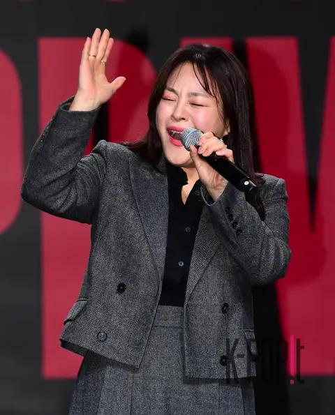 Lee Young-hyun — Showcase
