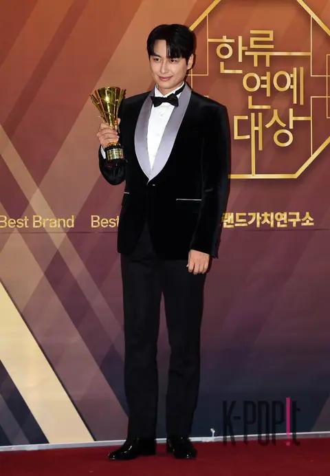 Lee Ji-hoon — Hallyu Entertainment Awards