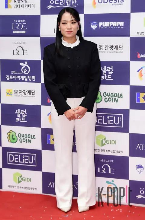 Jung Ji-sun — 10 People Who Illuminated Korea Awards