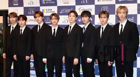 Whee B — 10 People Who Illuminated Korea Awards