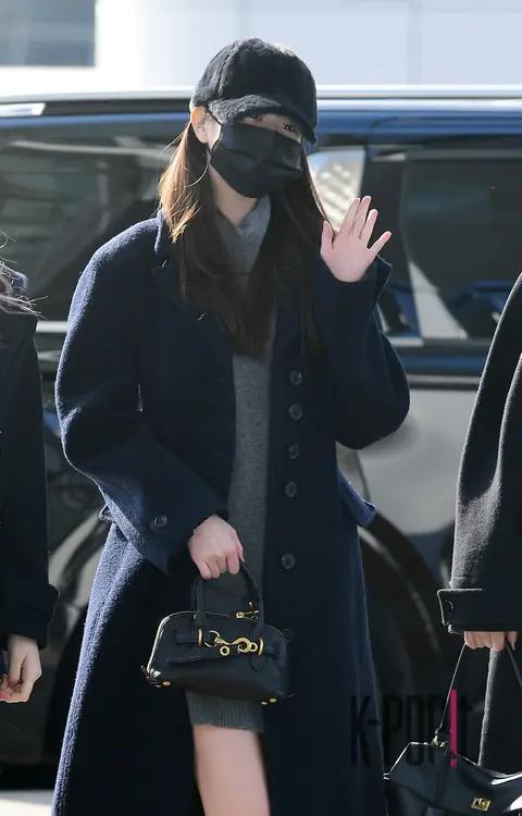 Jangwon-young (IVE) — Airport