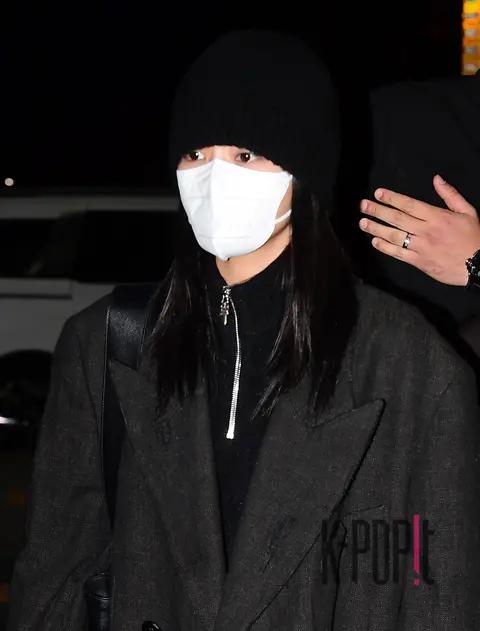 Minnie ((G)I-DLE) — Airport