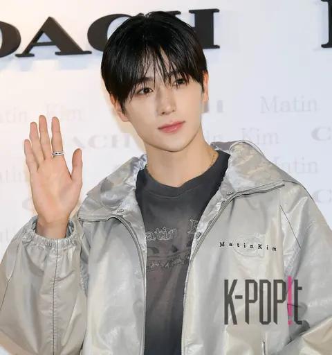 Hyunjae (THE BOYZ) — Launch