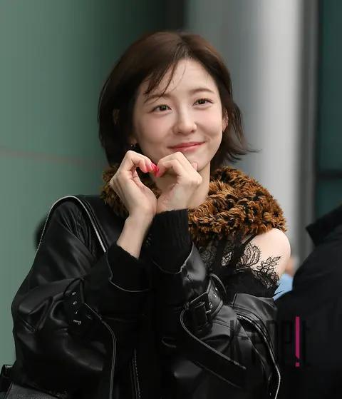 Park Ji-hyun — Arrival