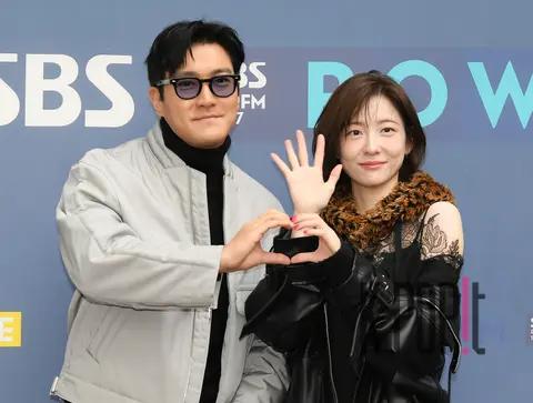 Choi Siwon, Park Ji-hyun — Arrival