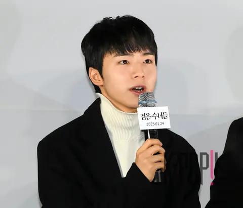 Moon Woo-jin — Black Nuns Press Screening