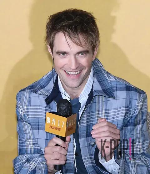 Robert Pattinson — Mickey 17 Press Conference