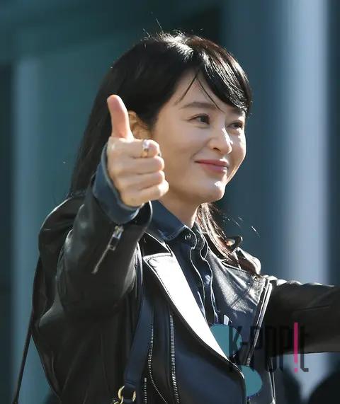 Kim Hye-soo — Arrival