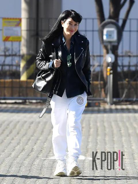 Kim Hye-soo — Arrival