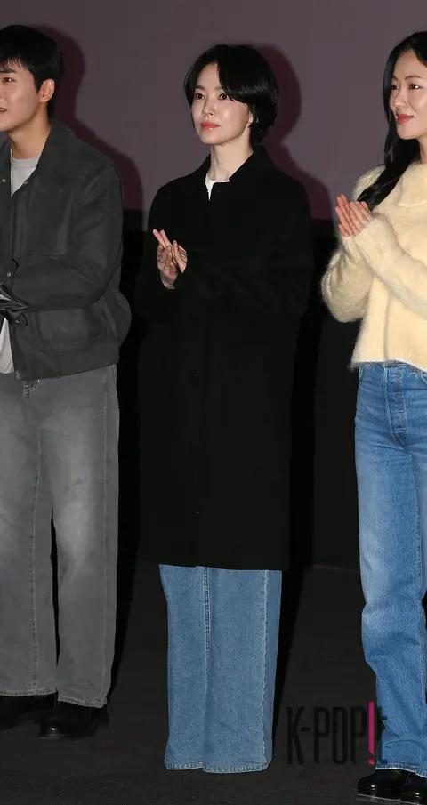 Song Hye-kyo — Black Nuns Stage Greeting