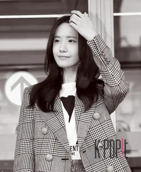YoonA — Airport