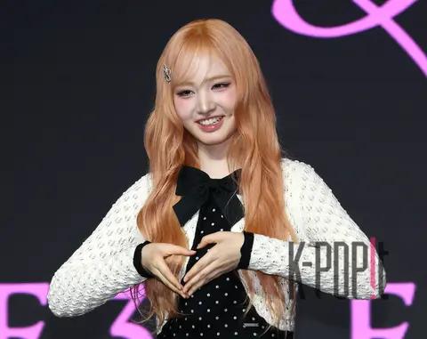 Liz (IVE) — IVE Press Conference