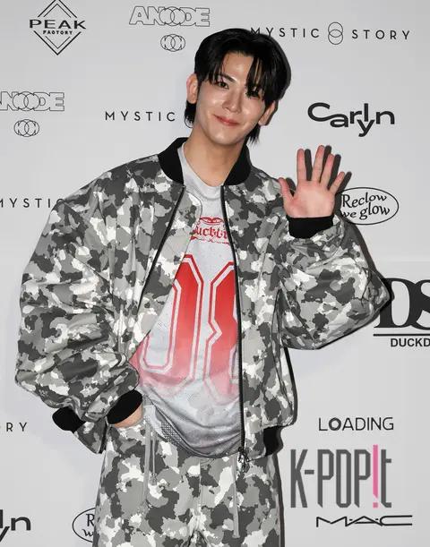 Gun-woo — Seoul Fashion Week