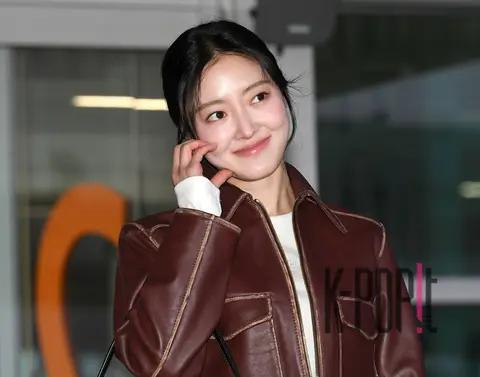 Lee Se-young — Airport
