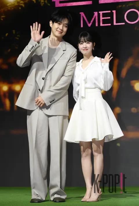 Choi Woo-shik, Park Bo-young — Melo Movie Production Briefing