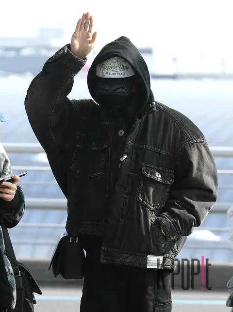Jeno (NCT DREAM) — Airport