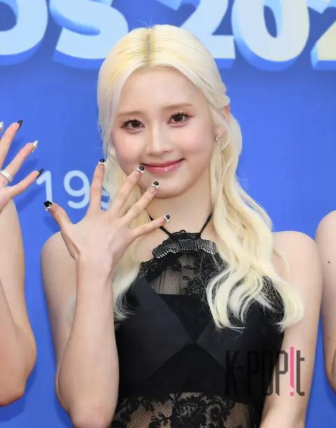Na-young (Light Sum) — Hanteo Music Awards