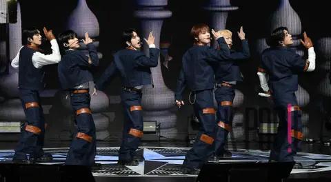 On and Off — Showcase