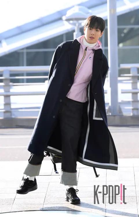 Shownu (MONSTA X) — Airport