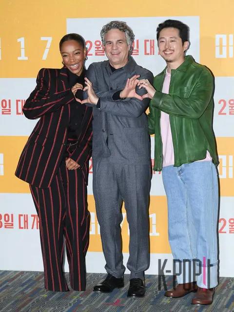 Naomi Akkie, Steven Yun, Mark Ruffalo — Mickey 17 Korea Press Conference