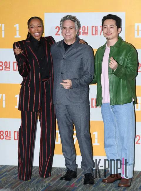Naomi Akkie, Steven Yun, Mark Ruffalo — Mickey 17 Korea Press Conference