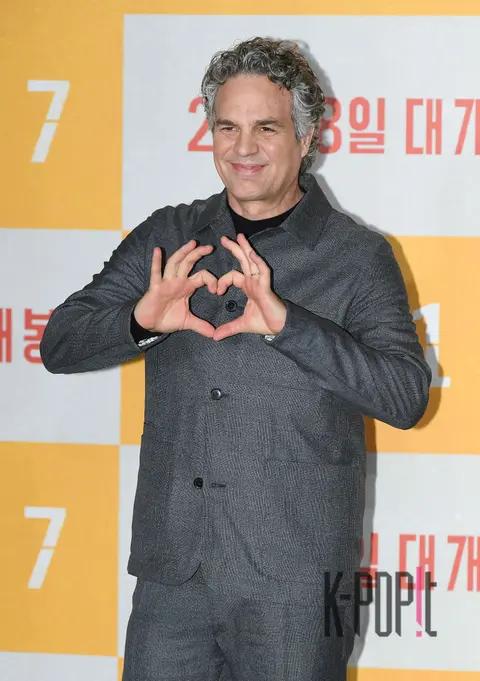 Mark Ruffalo — Mickey 17 Korea Press Conference