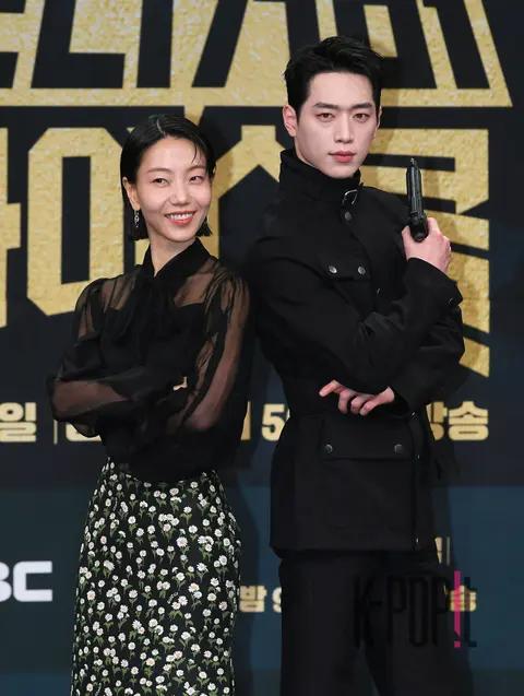 Kim Shin-rok, Seo Gang-jun — Undercover High School Production Briefing