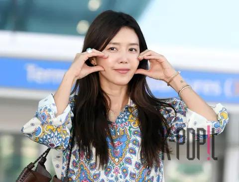Chae Jung-an — Airport