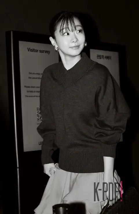 Kim Da-mi — Launch