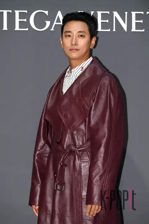 Joo Ji-hoon — Launch