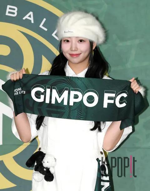 UNIS NANA — Celebration Performance