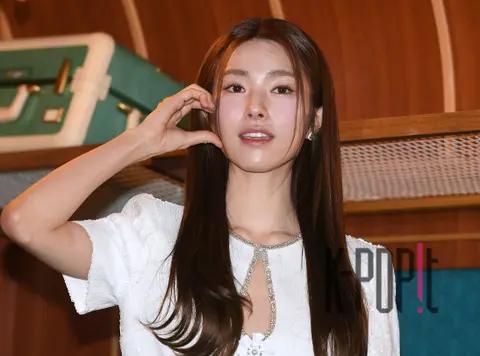 Ha-young — Launch