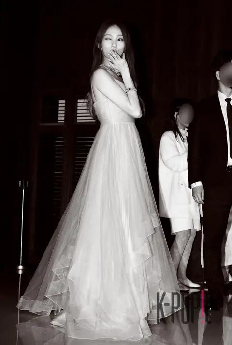 Lee Sung-kyung — Launch