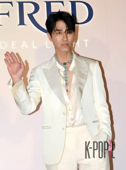 Cha Seung-won — Launch