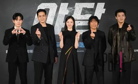 Kang Ha-neul, Yoo Hae-jin, Park Hae-joon, Ryu Kyung-soo, Chae Won-bin — Opposition Party Production Briefing