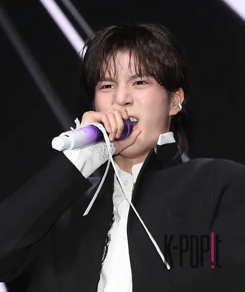 Jung Dong-won — Showcase