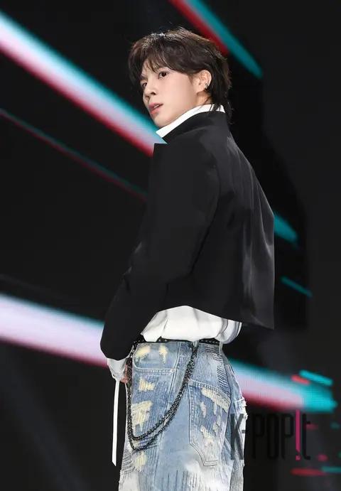 Jung Dong-won — Showcase