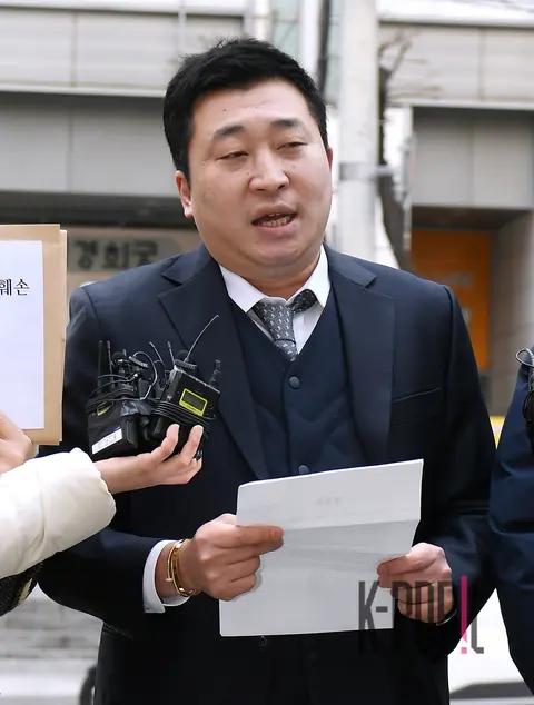 Attorney Bu Ji-seok — Kim Sae-ron's Family Files Complaint Against YouTuber
