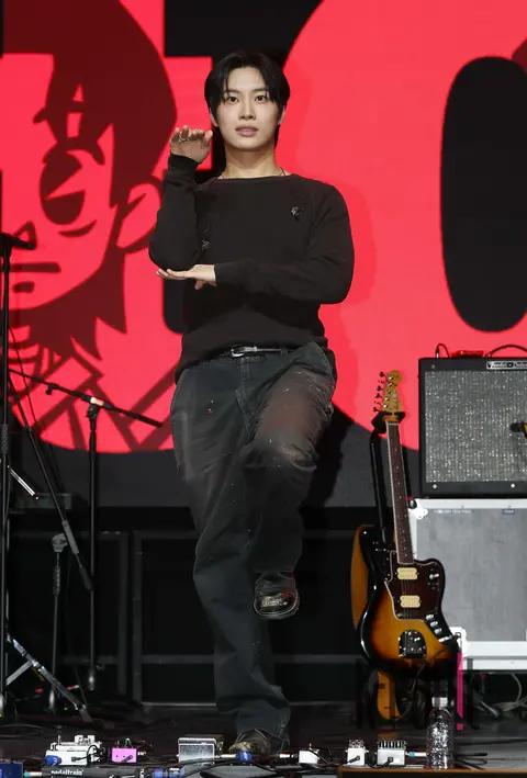 Dragon Pony Pyun Sung-hyun — Showcase